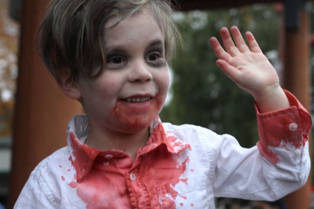 Issaquah Zombie Walk photo
